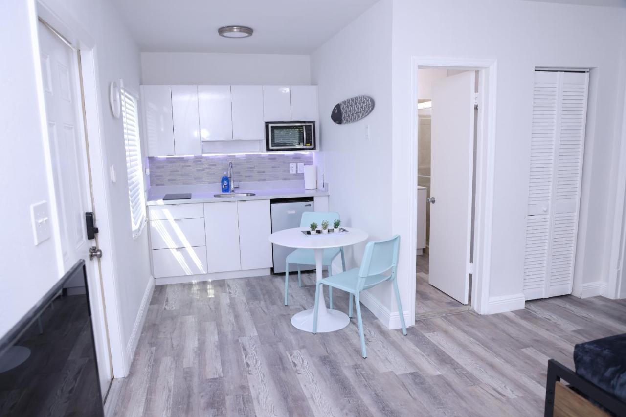 מיאמי Douglas Rd Apartments מראה חיצוני תמונה