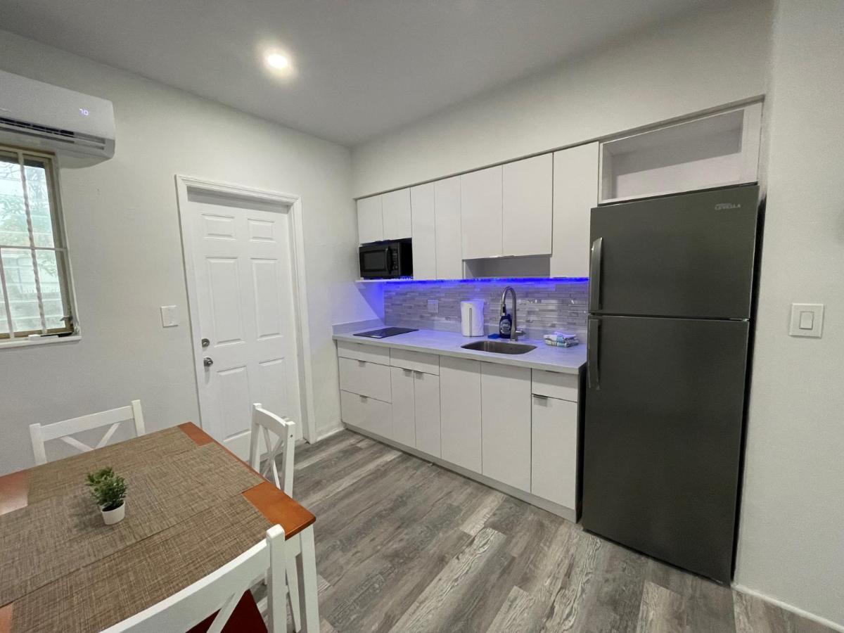 מיאמי Douglas Rd Apartments מראה חיצוני תמונה