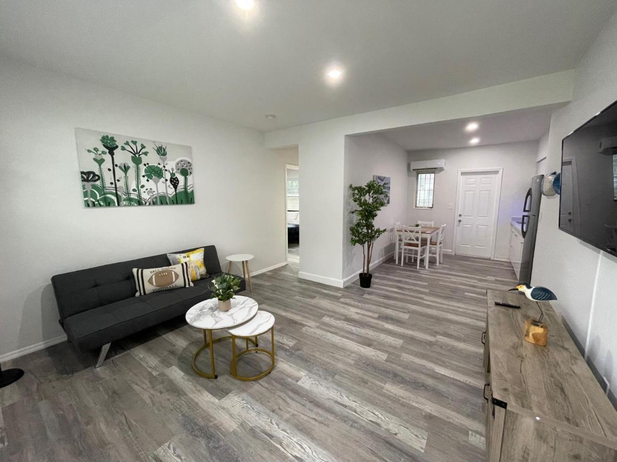 מיאמי Douglas Rd Apartments מראה חיצוני תמונה
