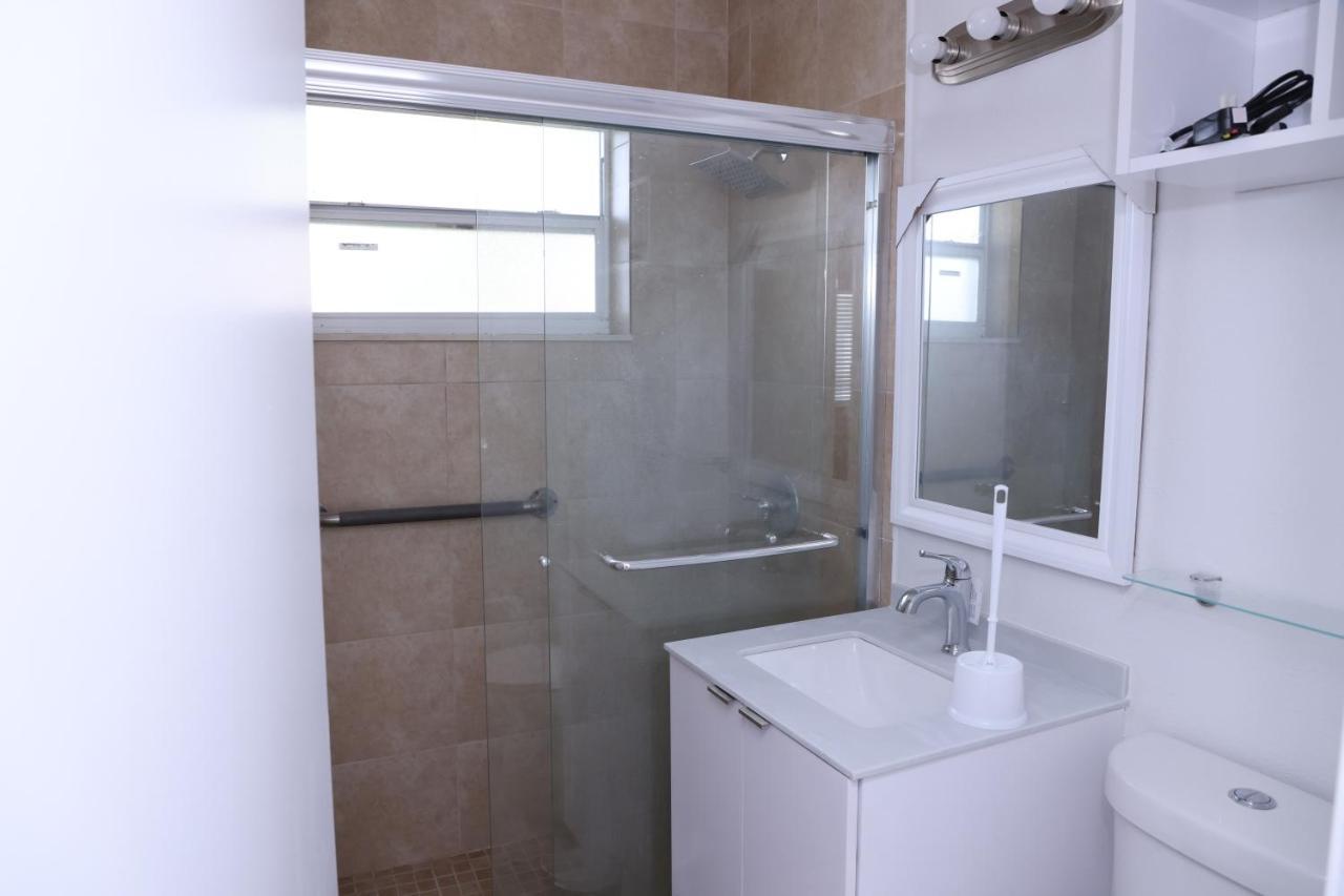 מיאמי Douglas Rd Apartments מראה חיצוני תמונה