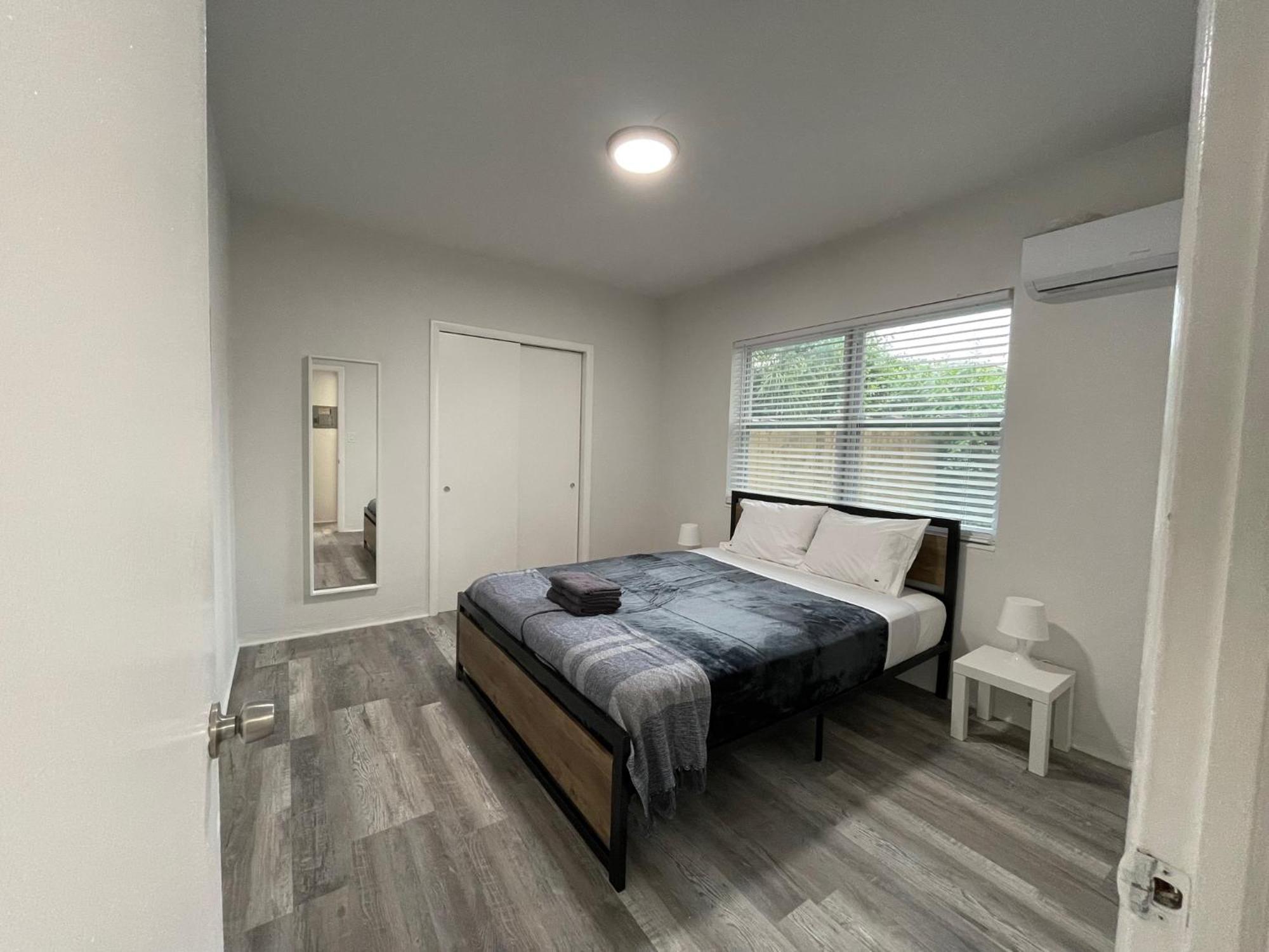 מיאמי Douglas Rd Apartments מראה חיצוני תמונה