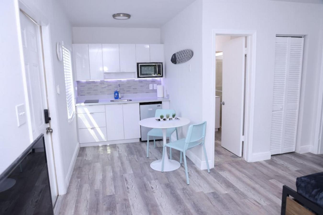 מיאמי Douglas Rd Apartments מראה חיצוני תמונה