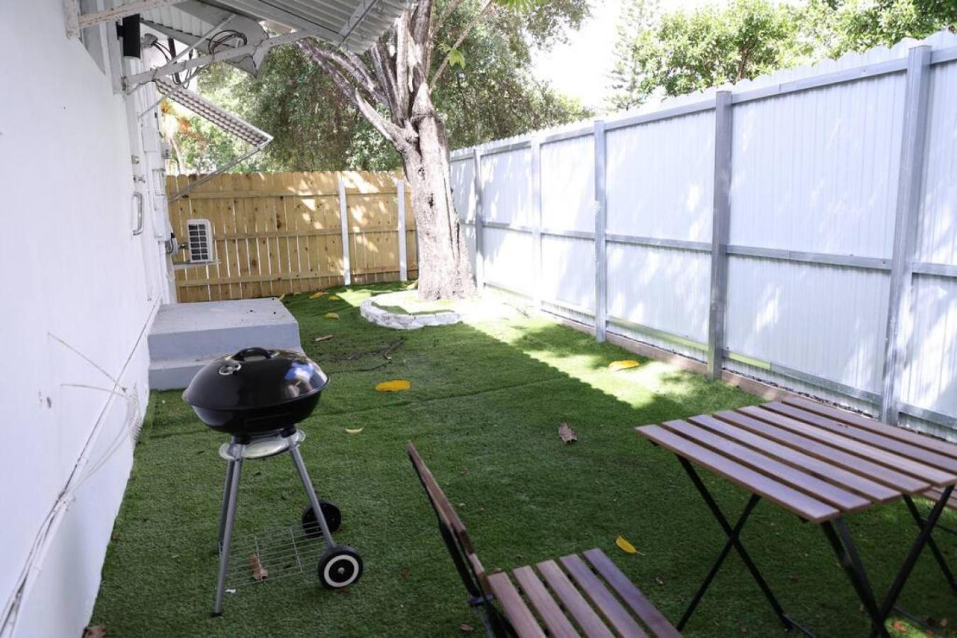 מיאמי Douglas Rd Apartments מראה חיצוני תמונה