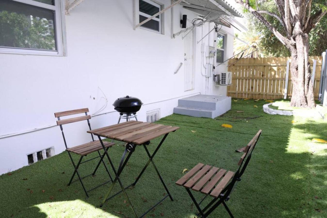 מיאמי Douglas Rd Apartments מראה חיצוני תמונה